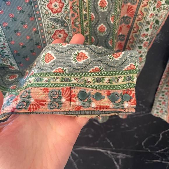 Sezane Felix Jumper in Candeur Print Collaboration with MDLO - Picture 5 of 7